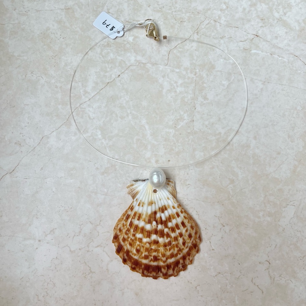 Seashell necklace
